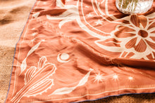 Load image into Gallery viewer, Horseshoe Silk Western Bandana