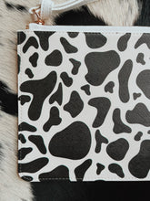Load image into Gallery viewer, Cow Print - Clutch Bag
